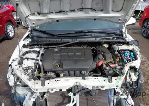 2015 Toyota Corolla Le z USA, uszkodzony, nr VIN 2T1BURHEXFC459052